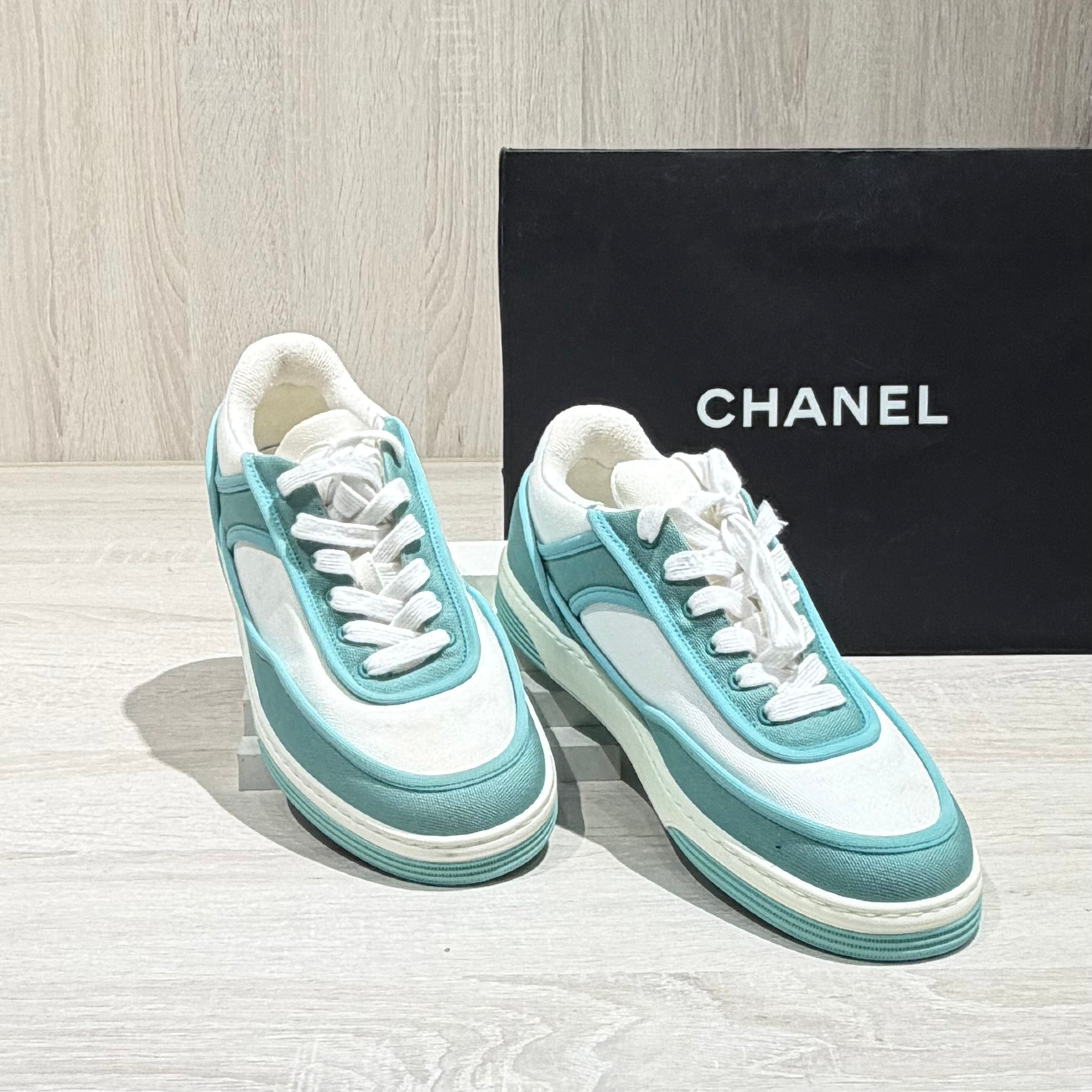 CHANEL Skate shoes 37.5