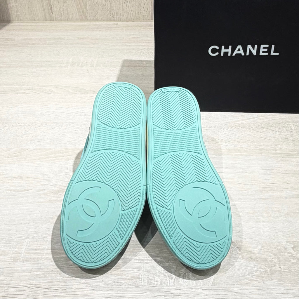 CHANEL Skate shoes 37.5
