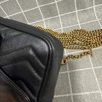 Gucci GG Marmont Collection Leather Black 476433 DTDCT 1000