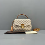 Louis Vuitton Messenger Bag