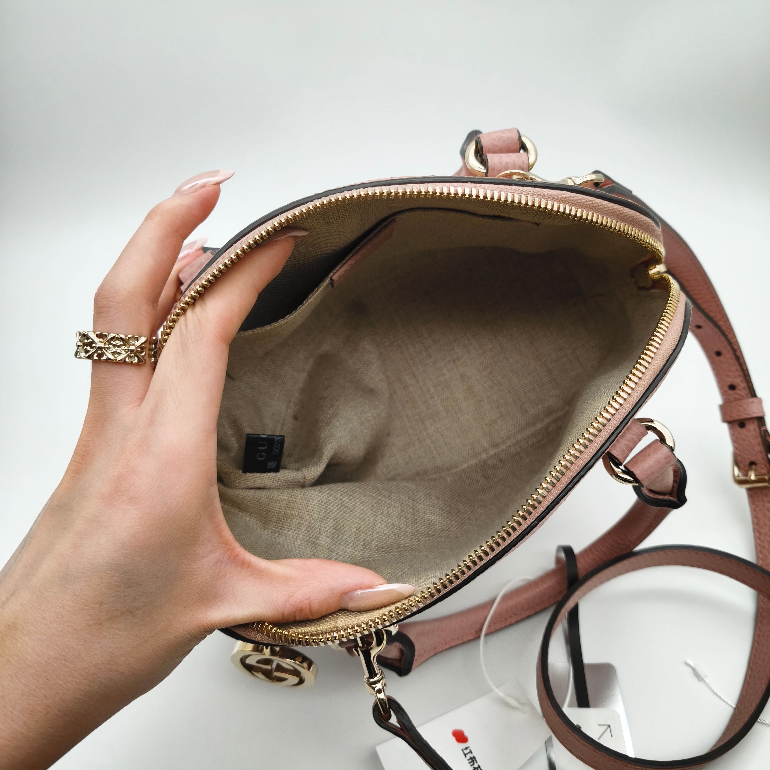 Gucci Pink