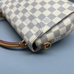 Louis Vuitton Messenger Bag