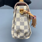 Louis Vuitton Messenger Bag