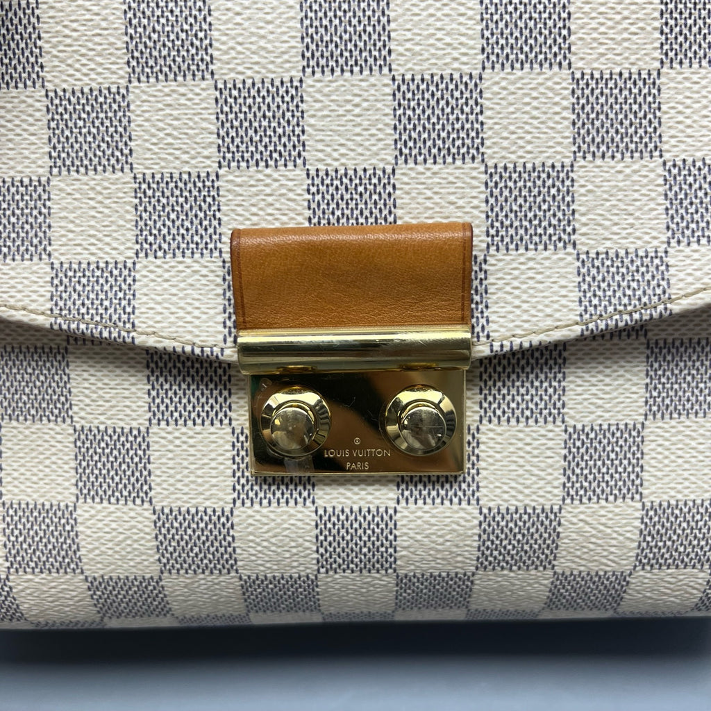 Louis Vuitton Messenger Bag