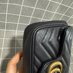 Gucci 476433DSVRT1000