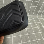 Gucci 476433DSVRT1000