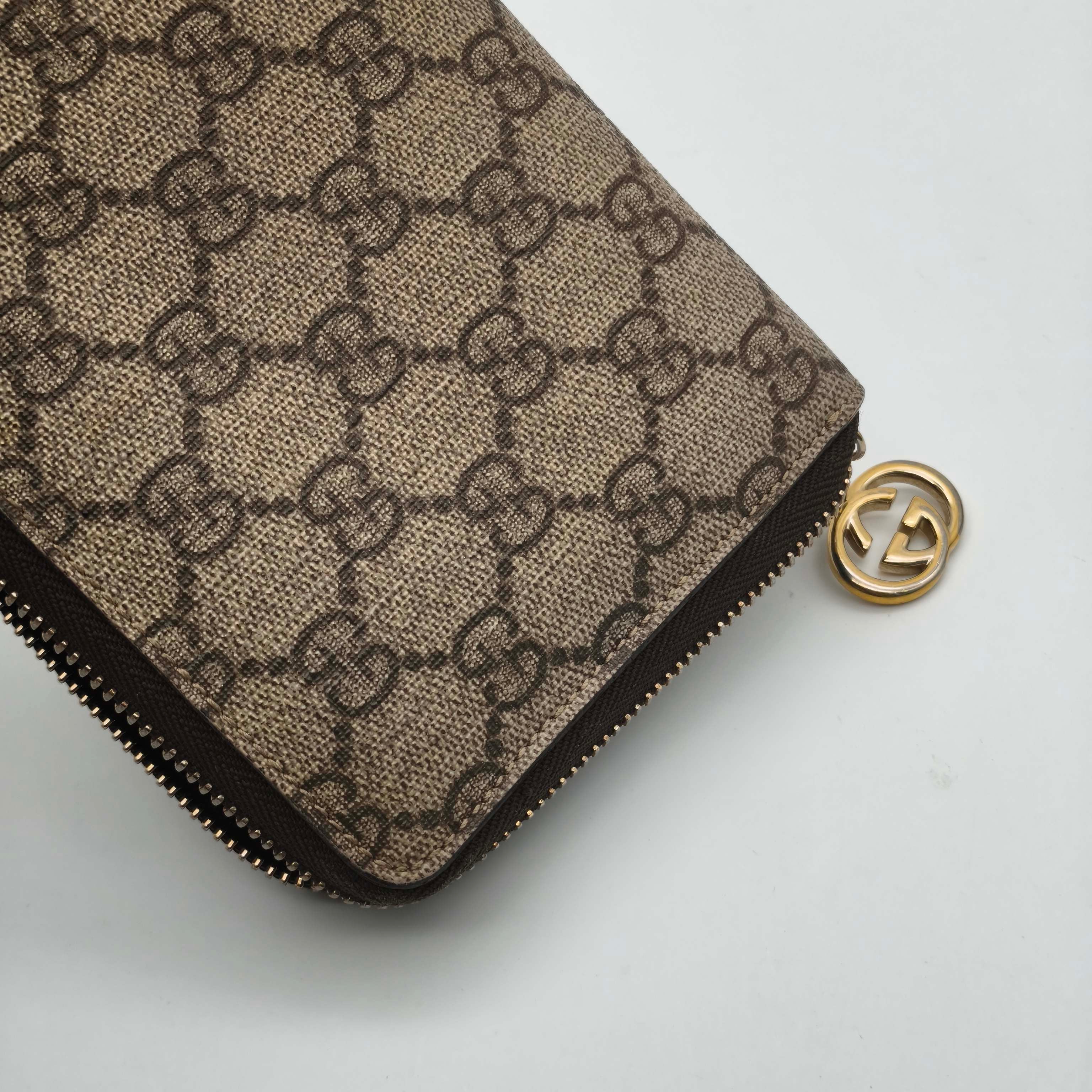 Gucci Canvas Brown