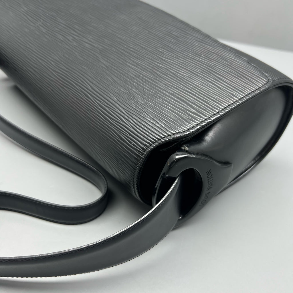 Louis Vuitton Black