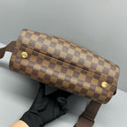 Louis Vuitton Messenger Bag