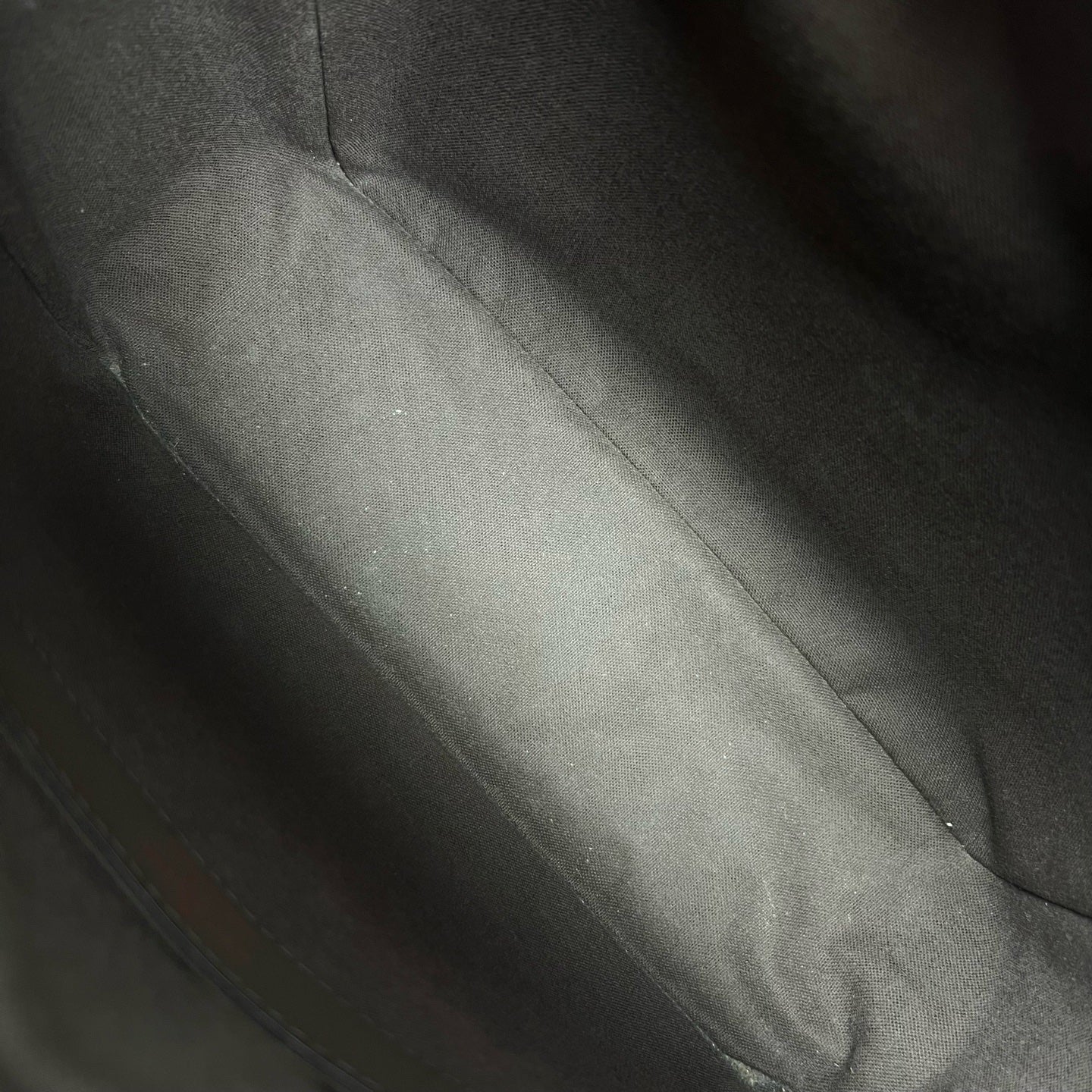 Louis Vuitton Messenger Bag