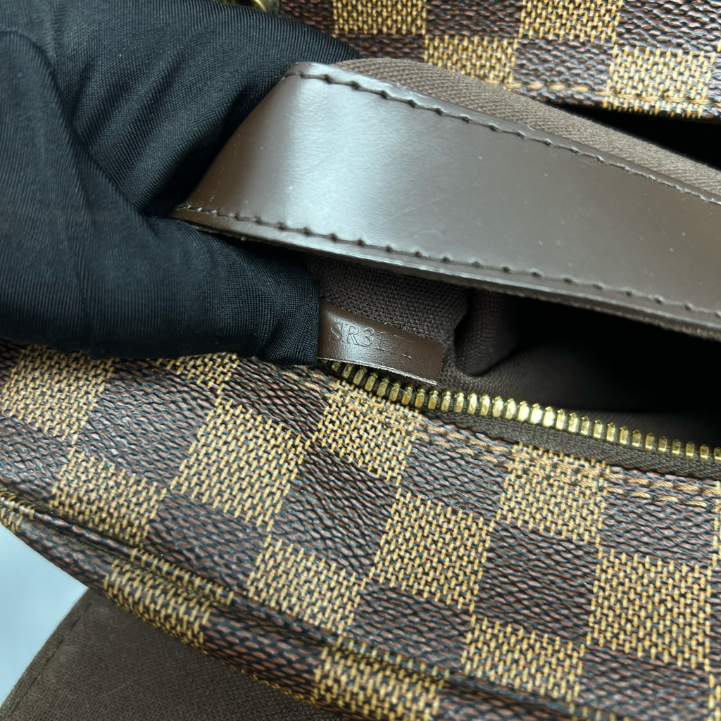 Louis Vuitton Messenger Bag