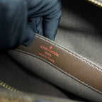 Louis Vuitton Messenger Bag