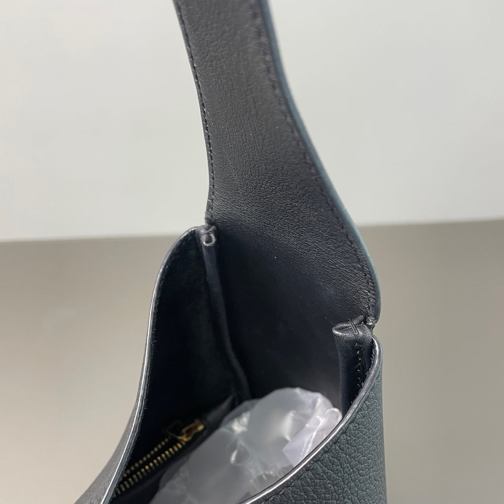 Saint laurent Black Shoulder Bag