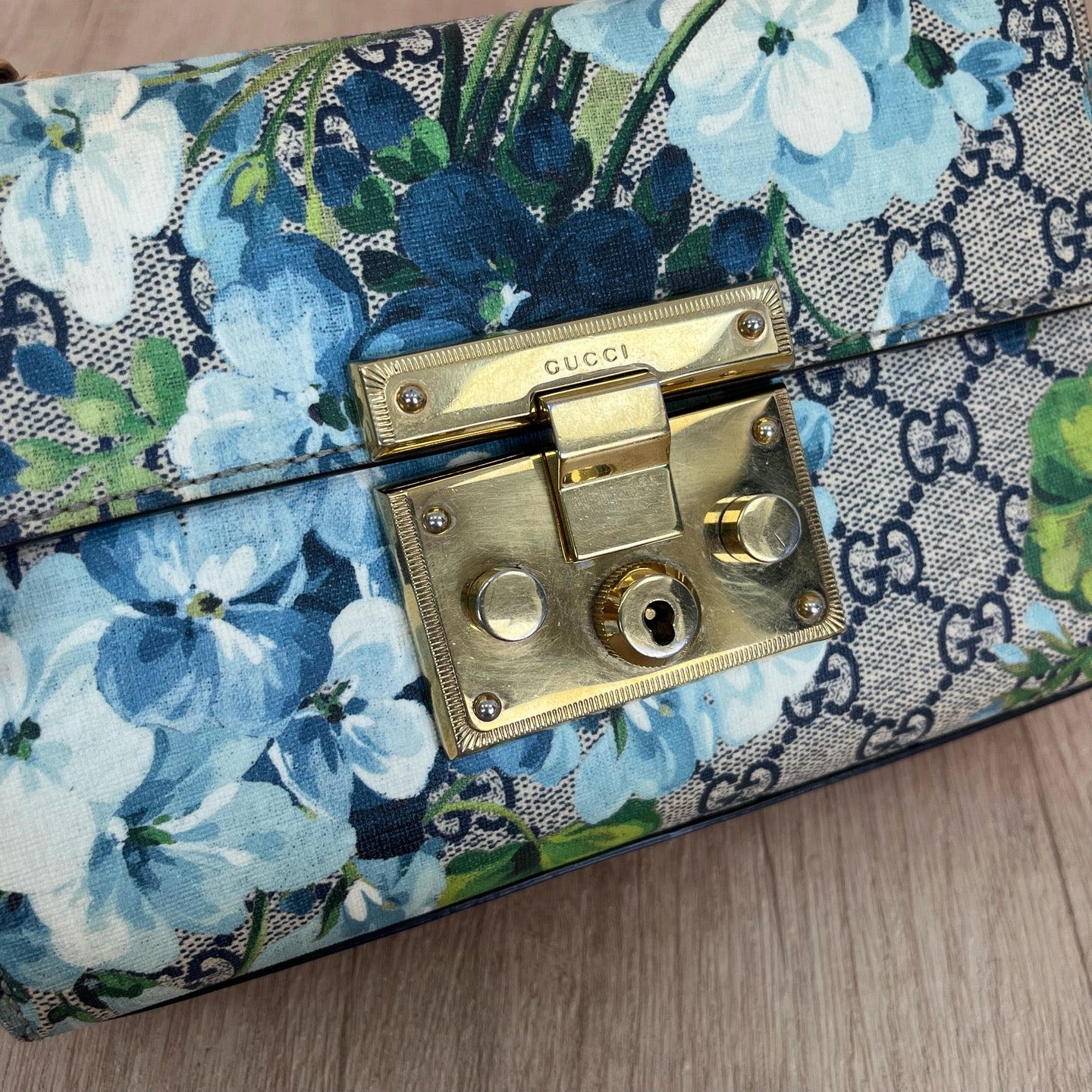 Gucci Blue 409487-KU2IG-8492
