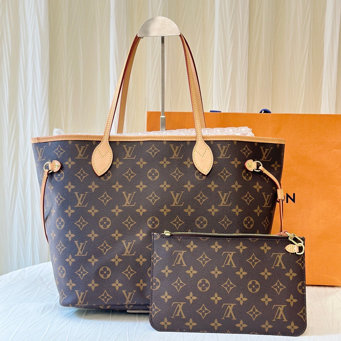 Louis Vuitton Beige