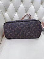 Louis Vuitton Beige
