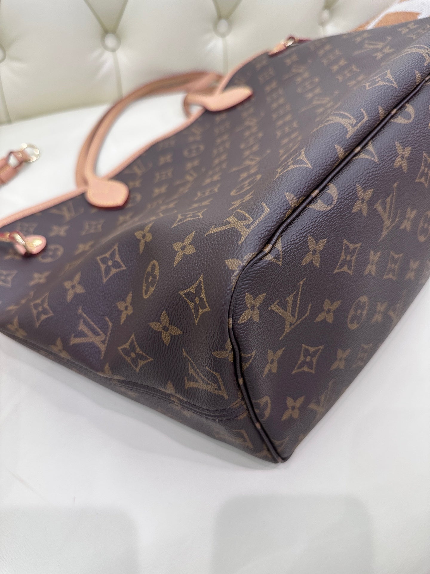 Louis Vuitton Beige