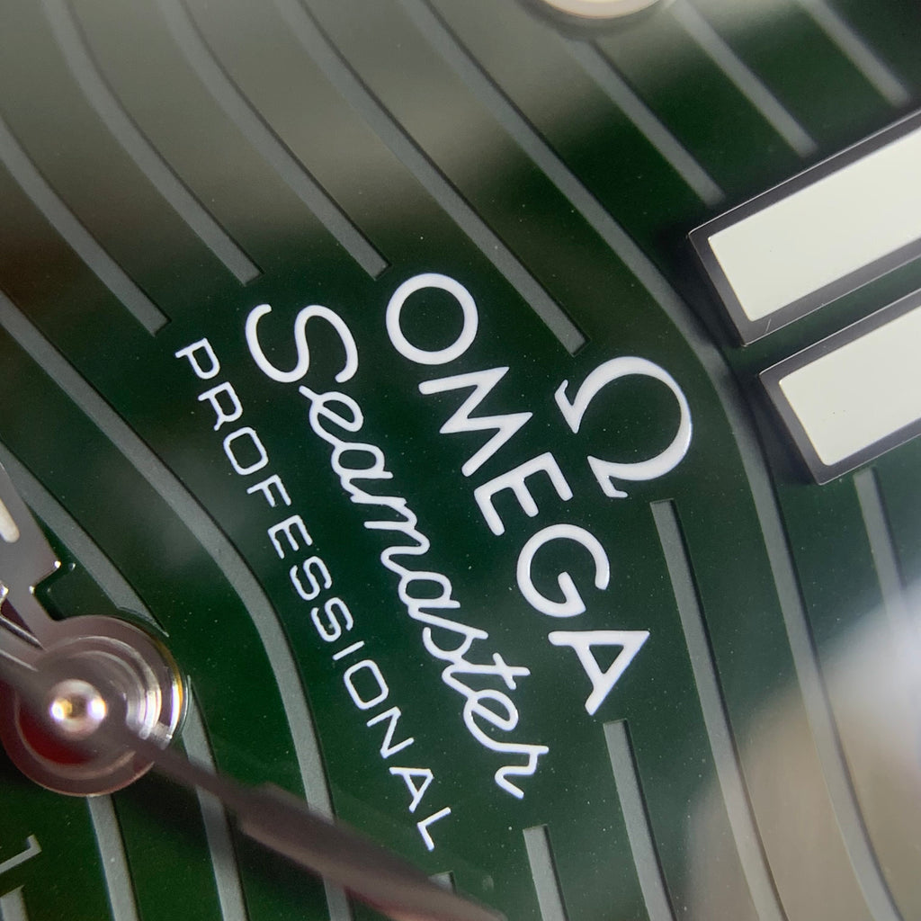 Omega Seahorse Series 42 210.30.42.20.10.001