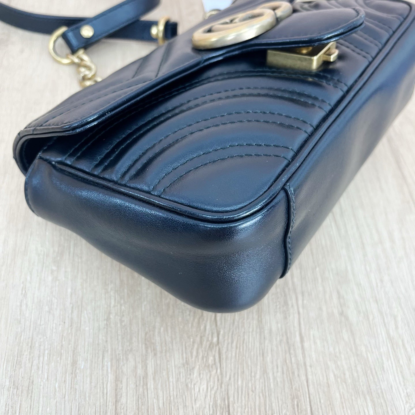 Gucci 446744DTDIT1000