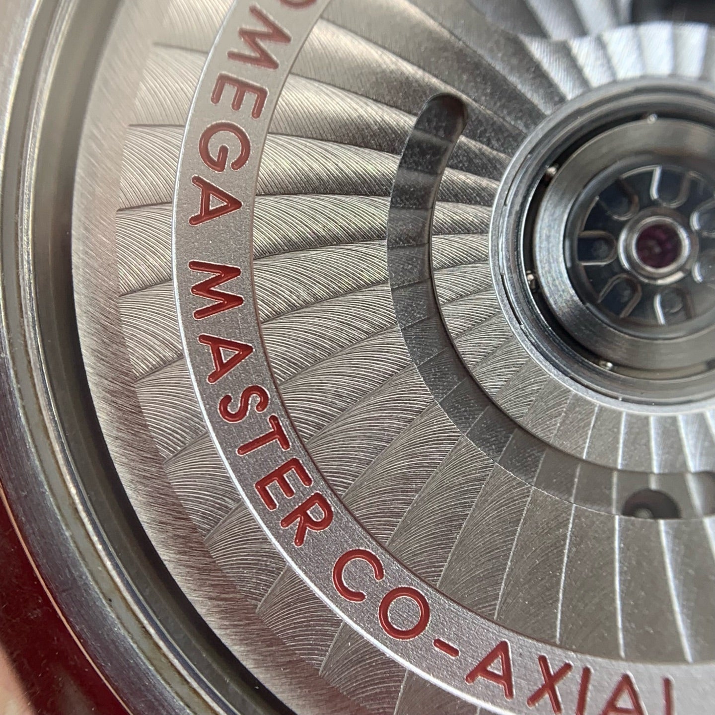 Omega Flying Disc Series 40 434.10.40.20.02.001