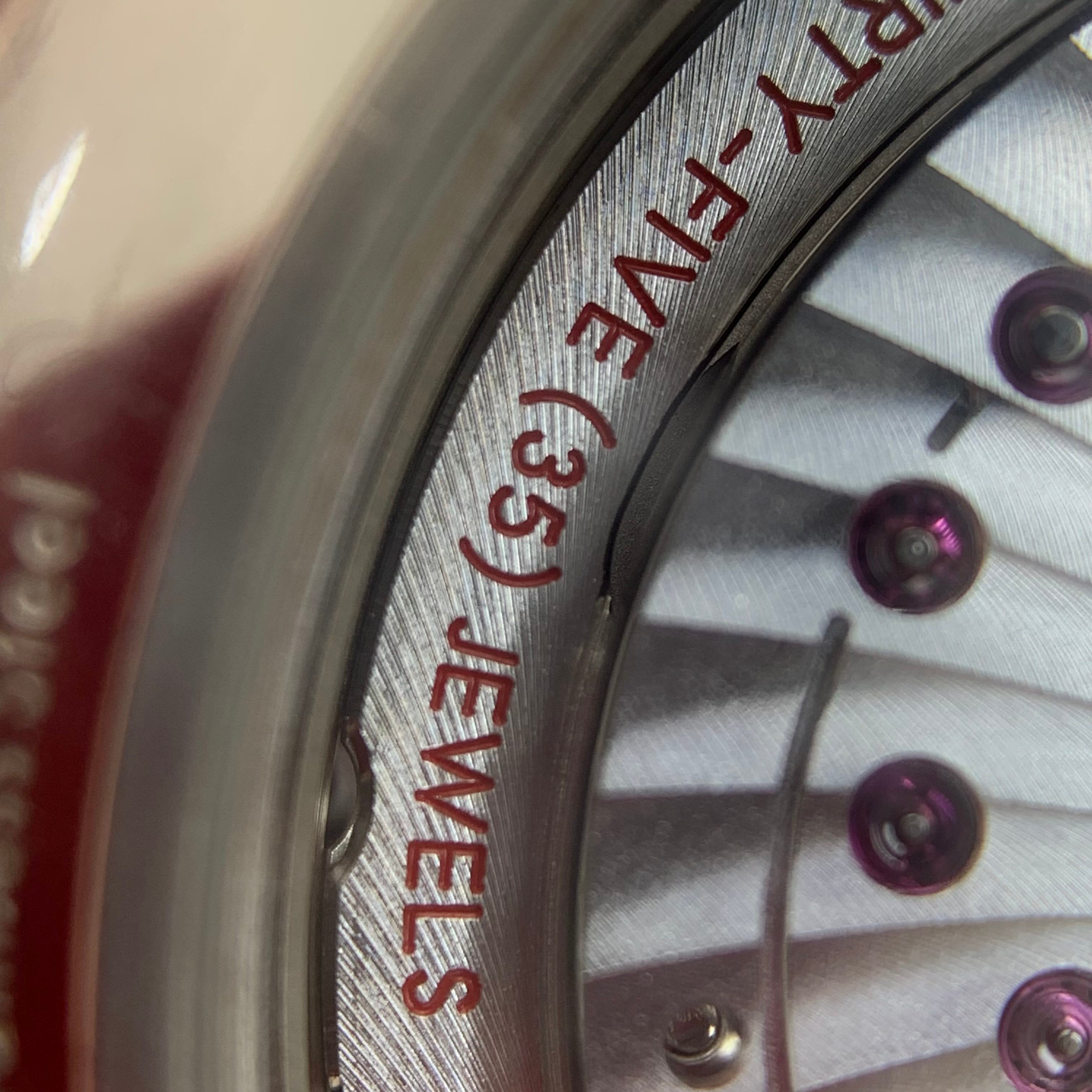 Omega Flying Disc Series 40 434.10.40.20.02.001