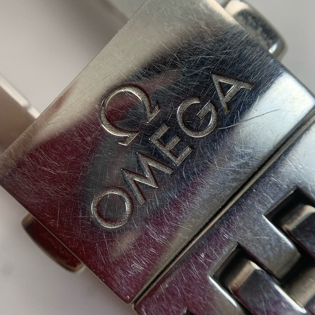 Omega Flying Disc Series 40 434.10.40.20.02.001