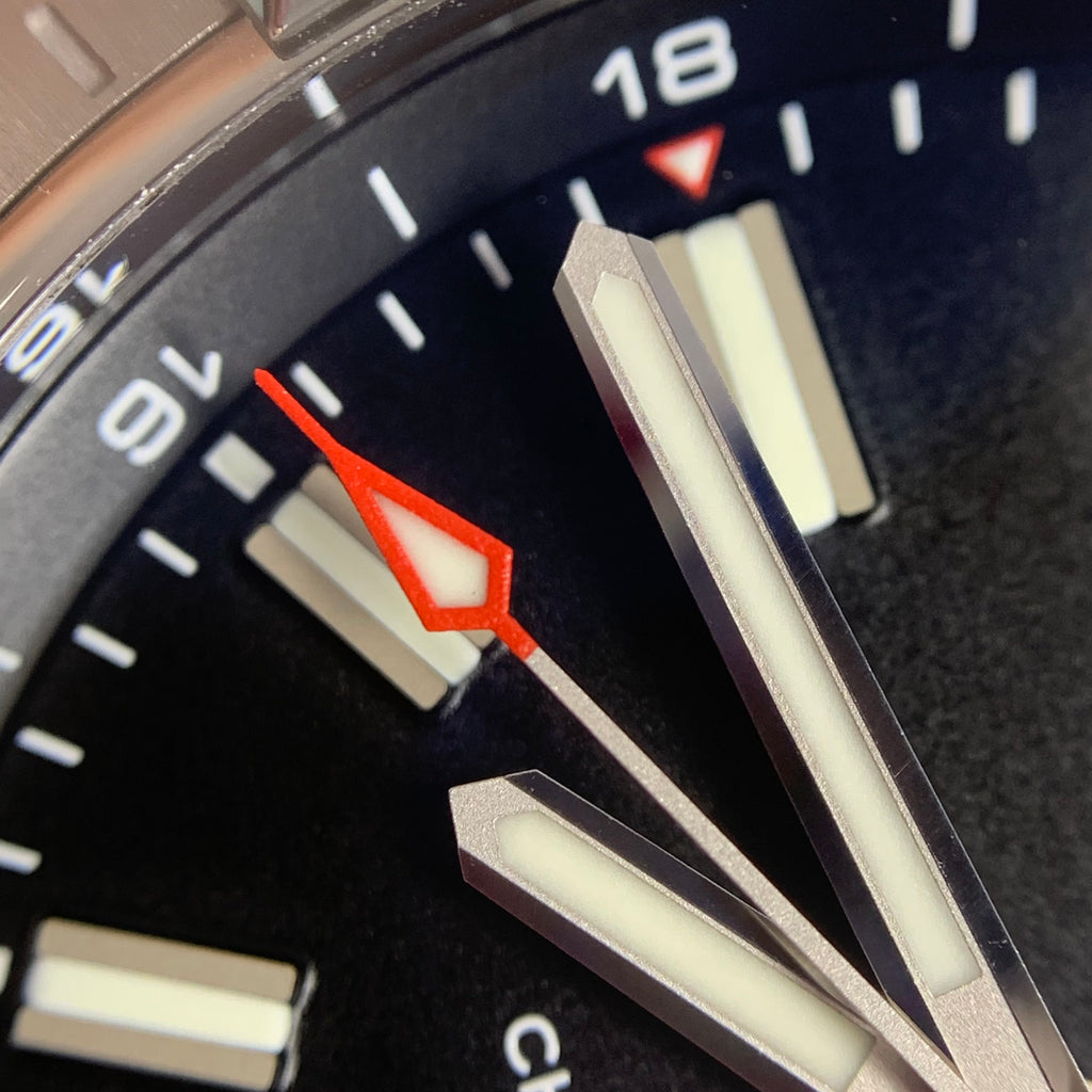 Breitling Avenger 44 millimeters A32320101B1X1