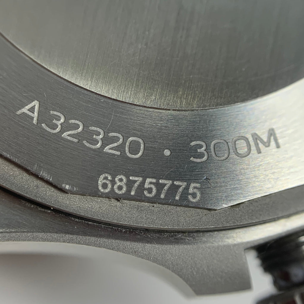 Breitling Avenger 44 millimeters A32320101B1X1