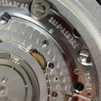 Breitling Avenger 44 millimeters A32320101B1X1