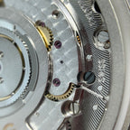 Breitling Avenger 44 millimeters A32320101B1X1