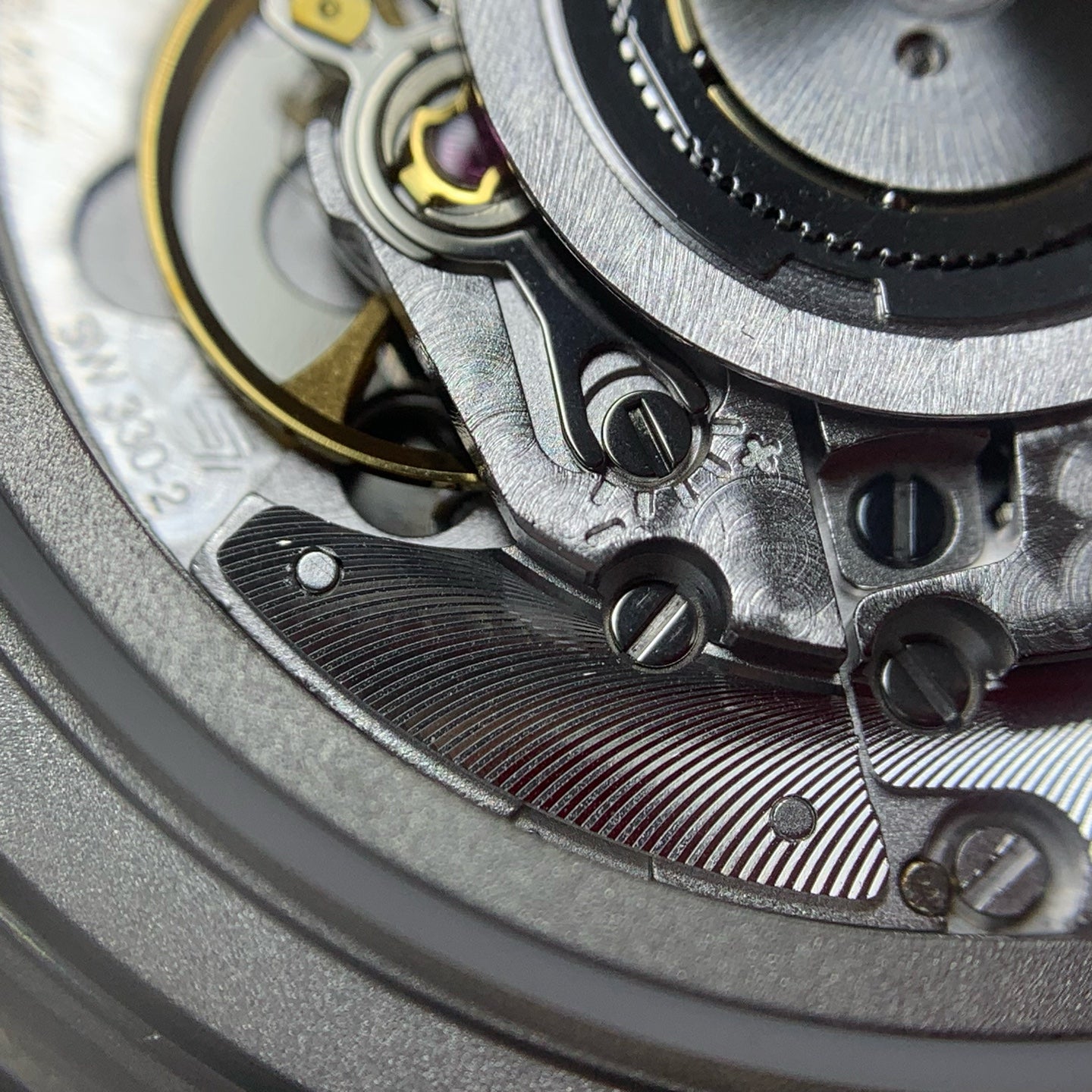 Breitling Avenger 44 millimeters A32320101B1X1