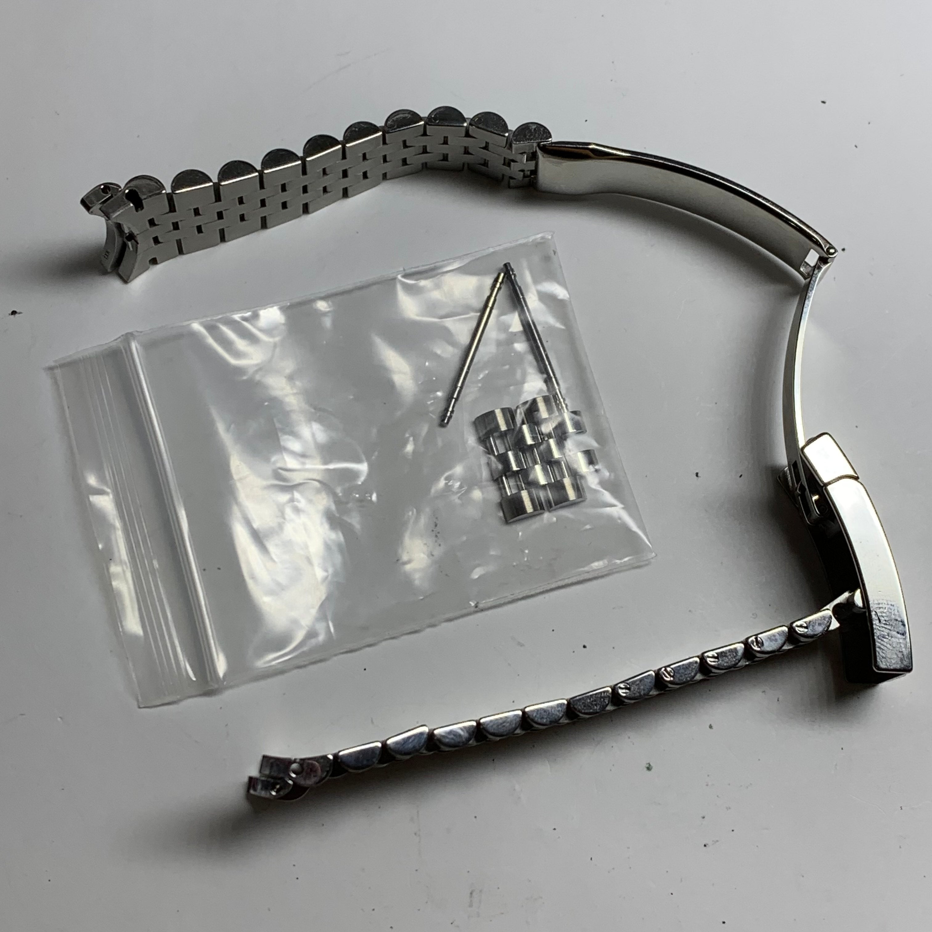Rolex Log-based 41 millimeters m126334-0004