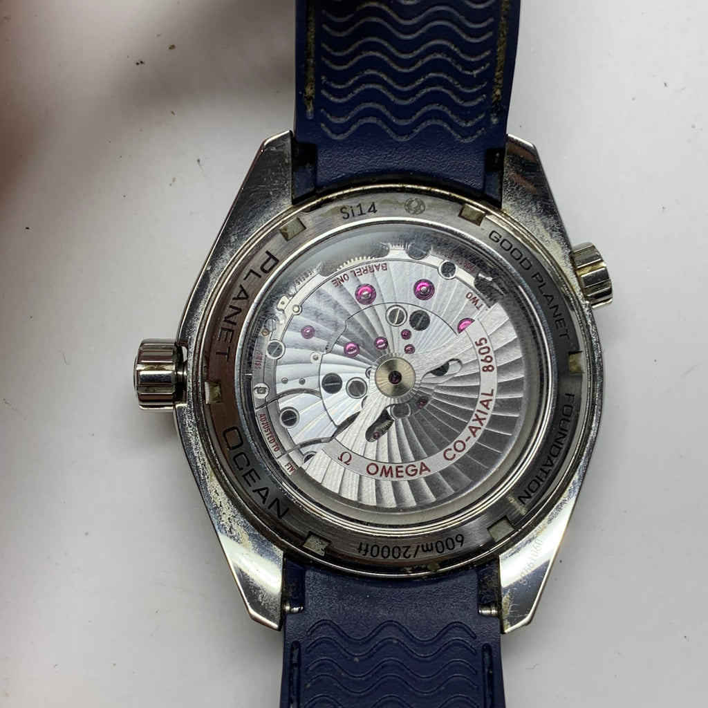 Omega Seahorse 43.5 millimeters 232.32.44.22.03.001