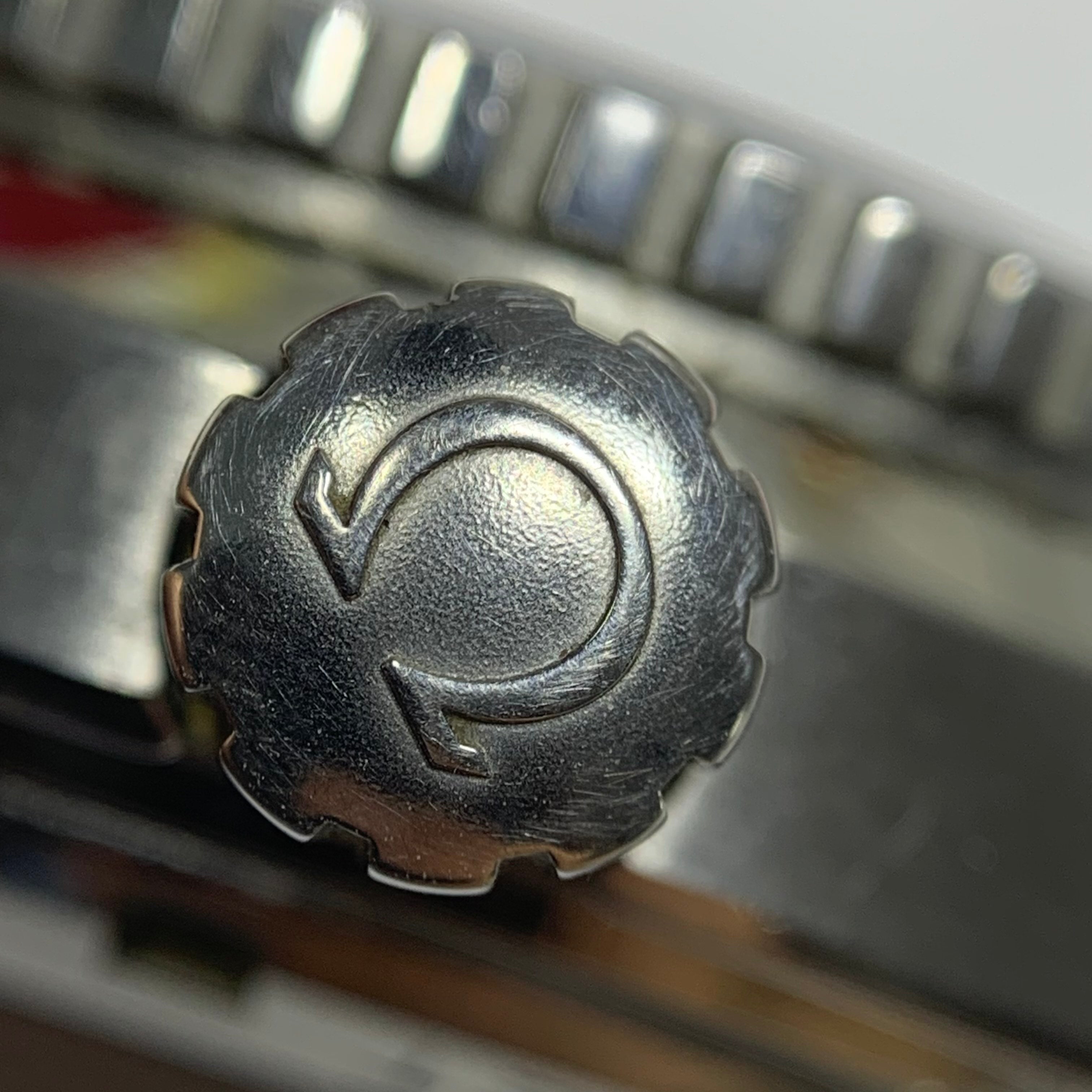 Omega Seahorse 43.5 millimeters 232.32.44.22.03.001