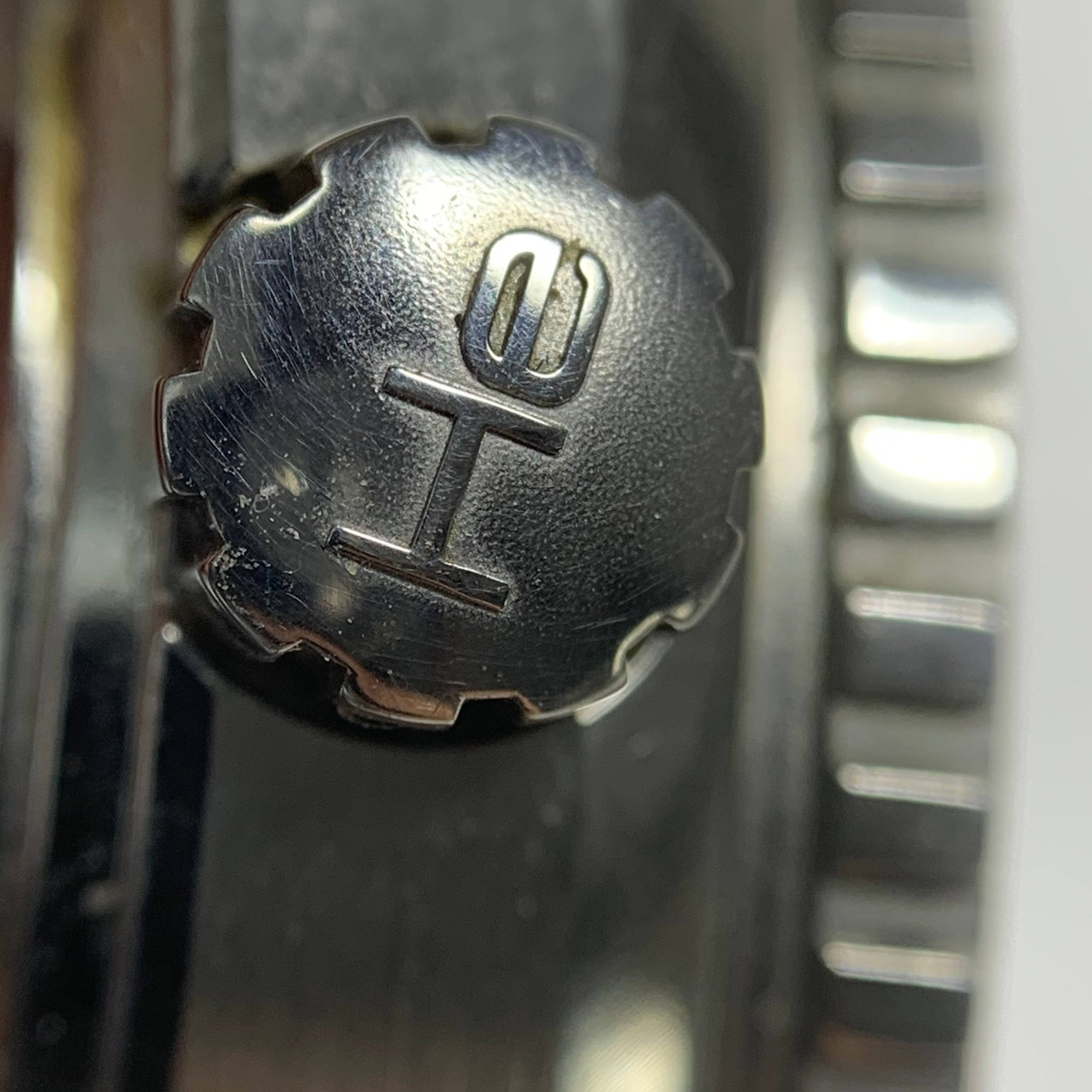 Omega Seahorse 43.5 millimeters 232.32.44.22.03.001