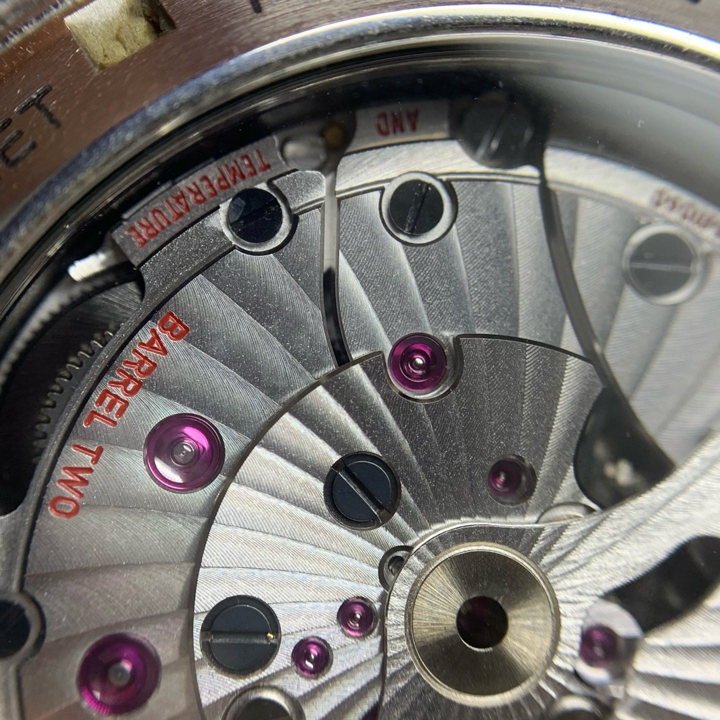 Omega Seahorse 43.5 millimeters 232.32.44.22.03.001