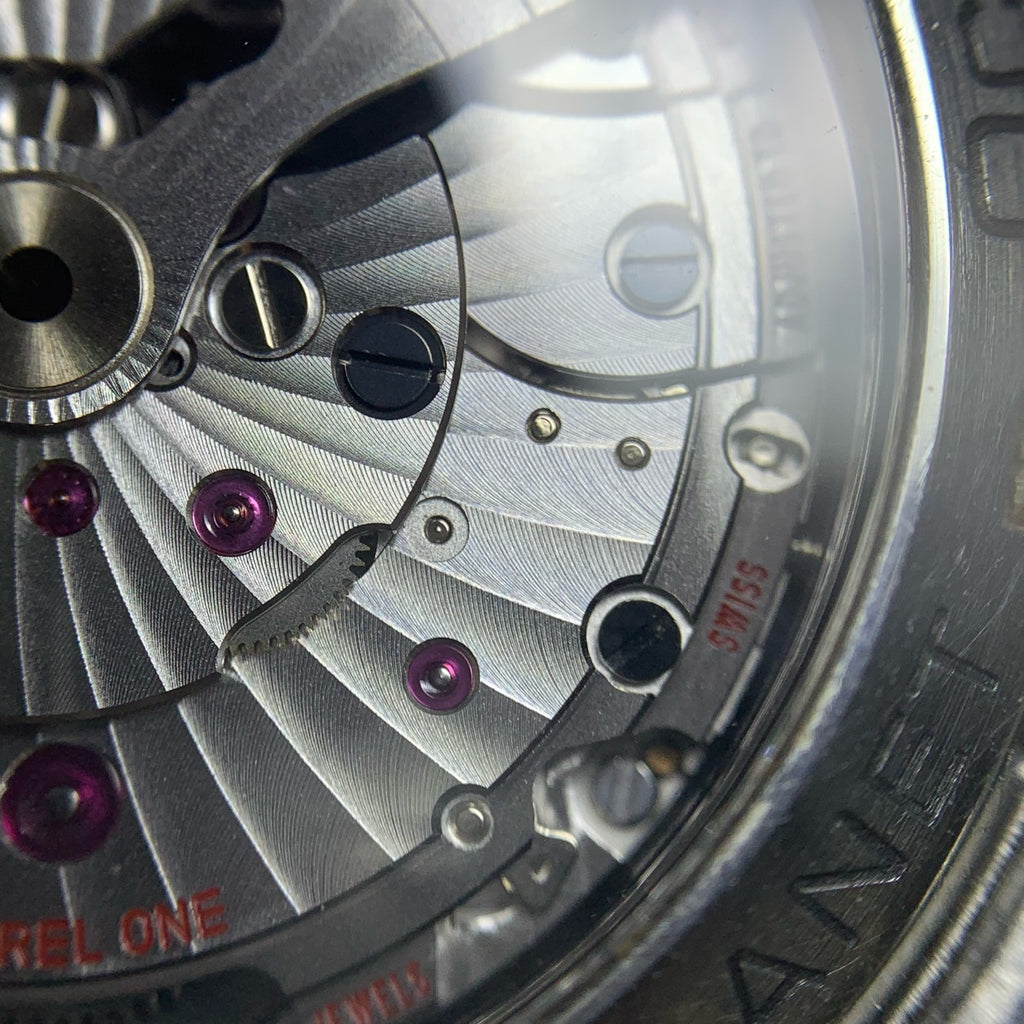 Omega Seahorse 43.5 millimeters 232.32.44.22.03.001