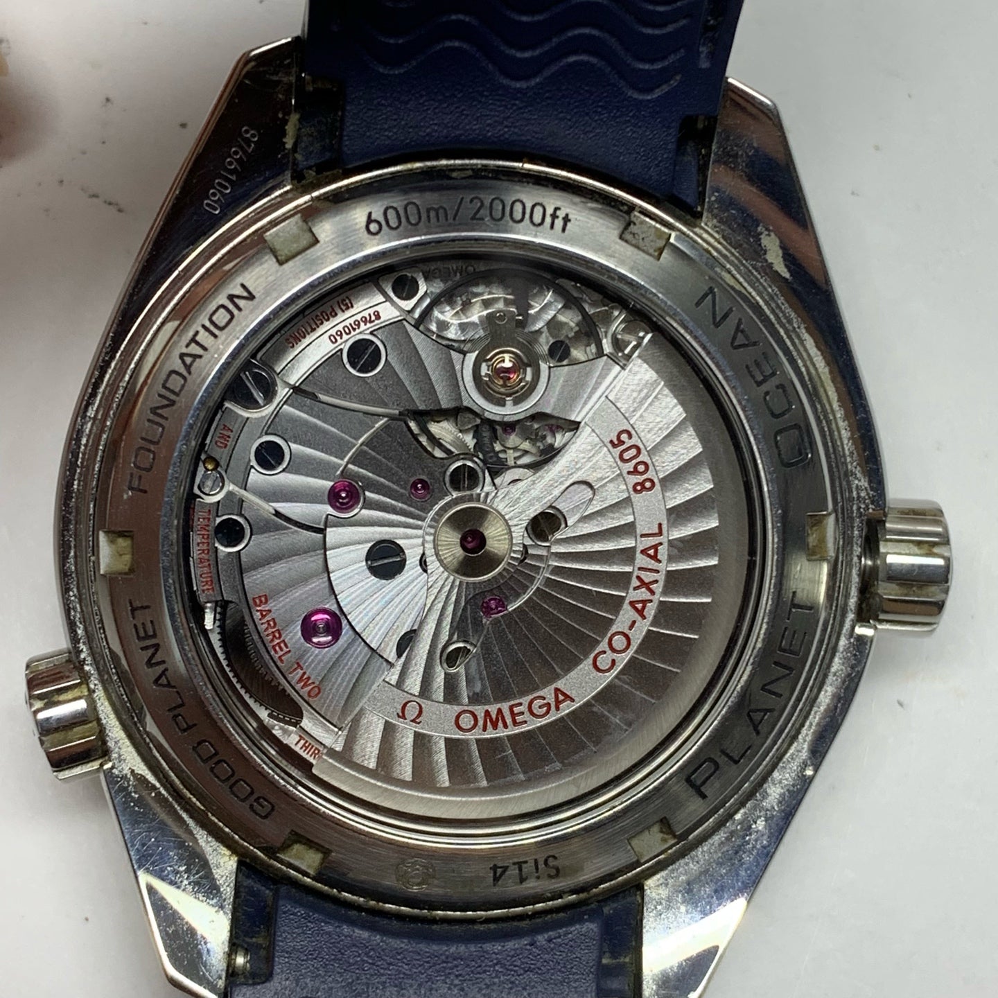 Omega Seahorse 43.5 millimeters 232.32.44.22.03.001