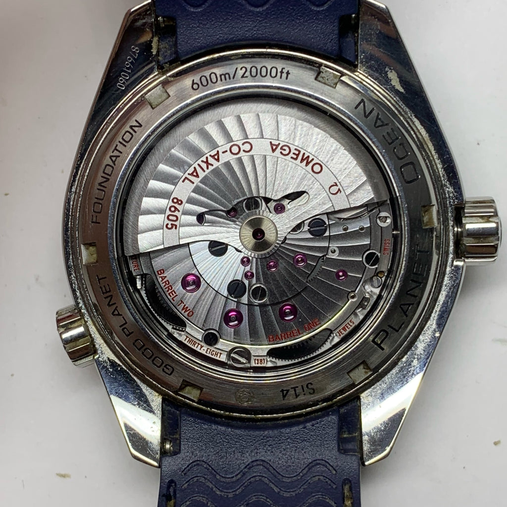 Omega Seahorse 43.5 millimeters 232.32.44.22.03.001