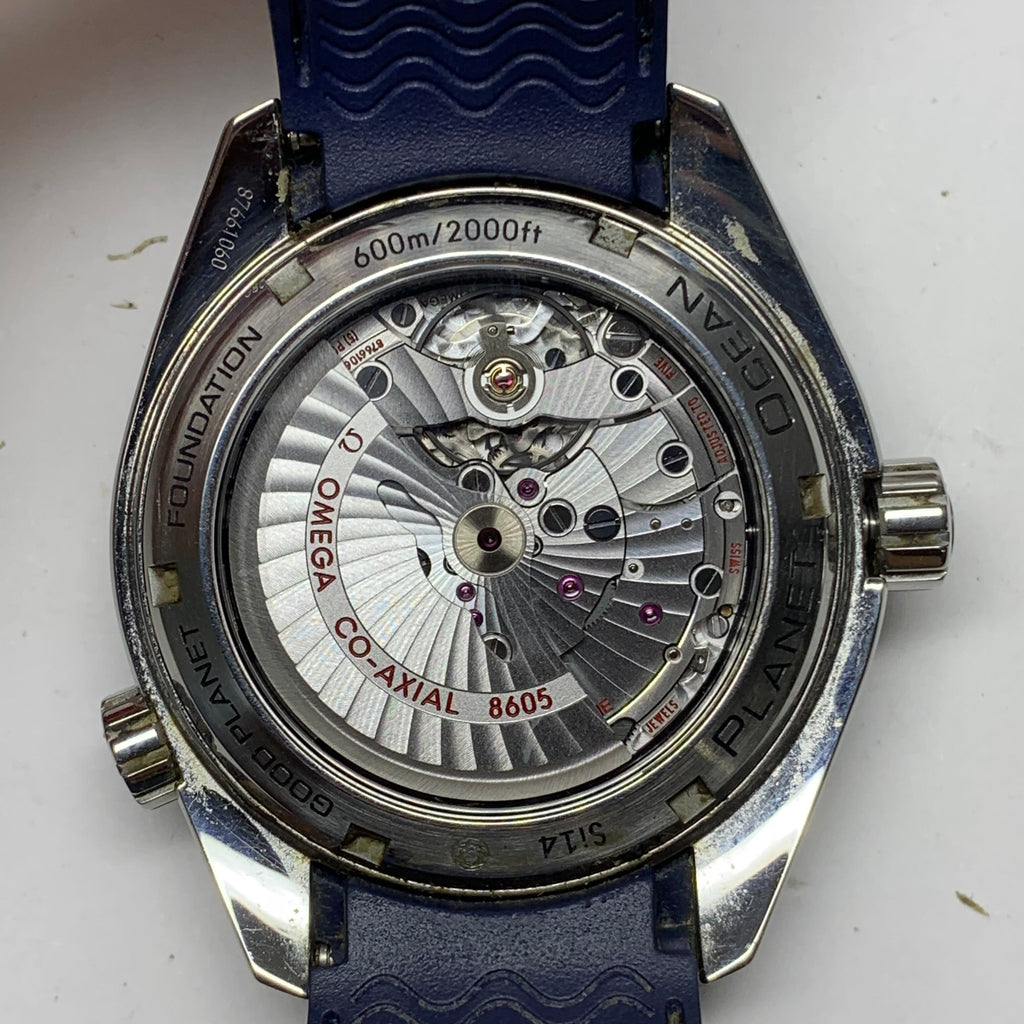 Omega Seahorse 43.5 millimeters 232.32.44.22.03.001