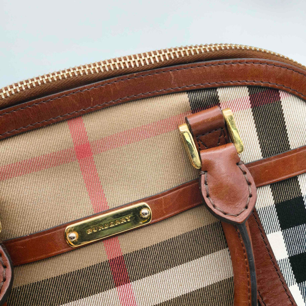 Burberry Canvas Red