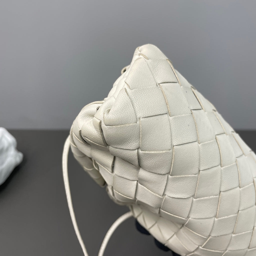 Bottega Veneta White Clutch
