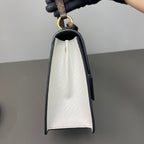 Louis Vuitton Messenger Bag