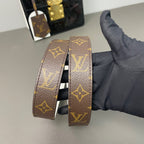 Louis Vuitton Messenger Bag