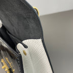 Louis Vuitton Messenger Bag