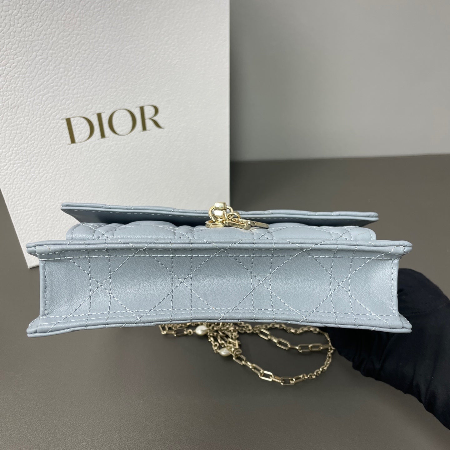Dior