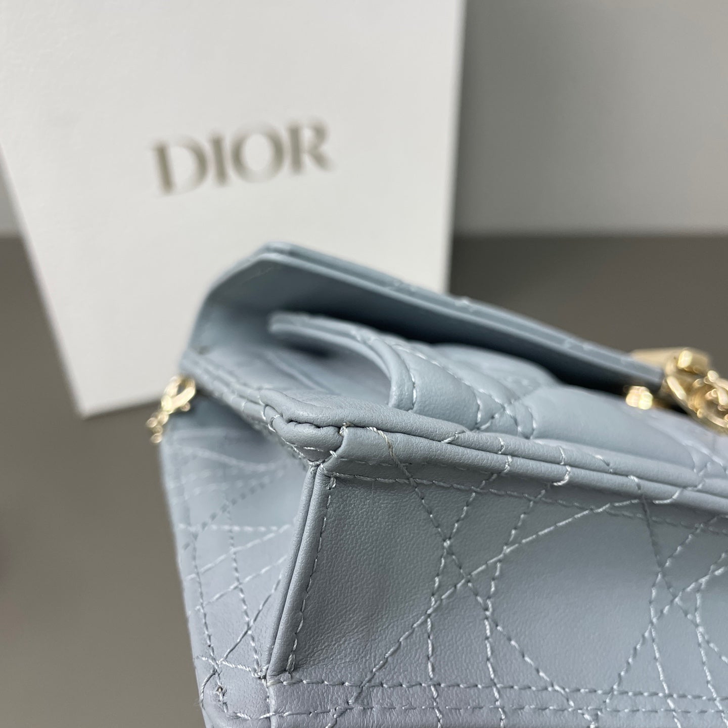 Dior