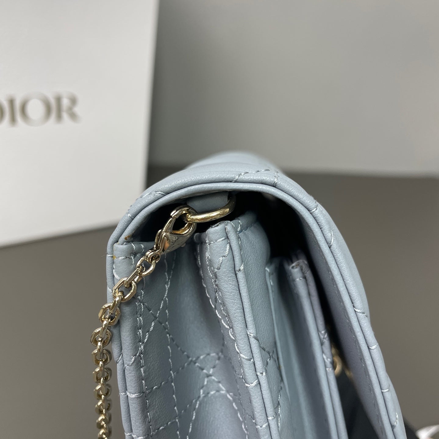 Dior