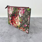 Gucci Red Clutch 410807-KU23N-8693