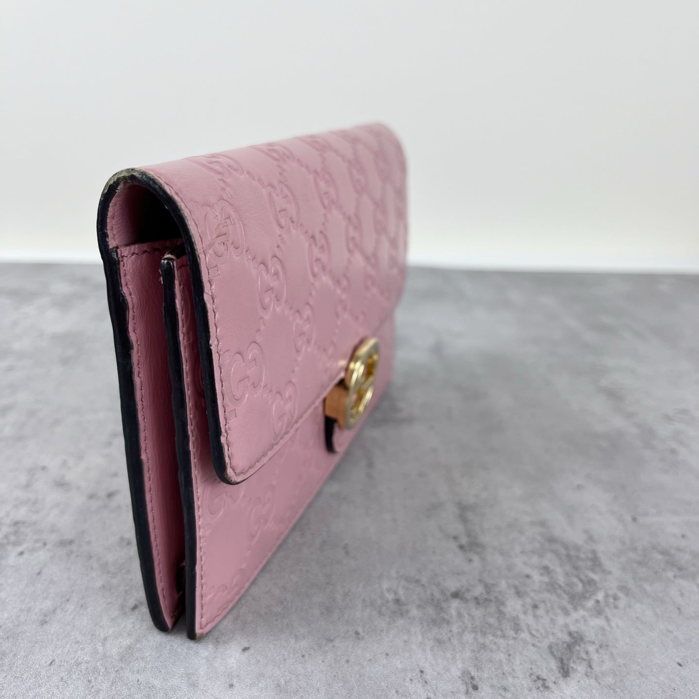 Gucci Pink